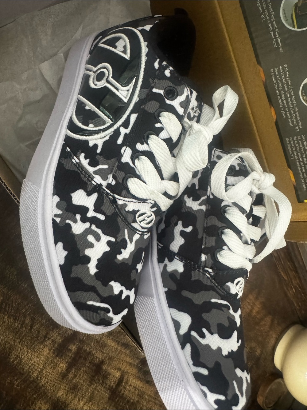 Heelys Youth Black and White Camo Skate Shoes